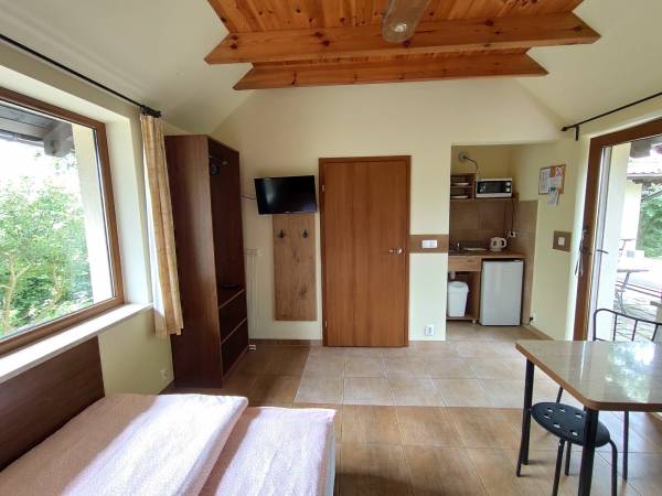 Pokój nr 8, 9 i 10 - 3 osobowe