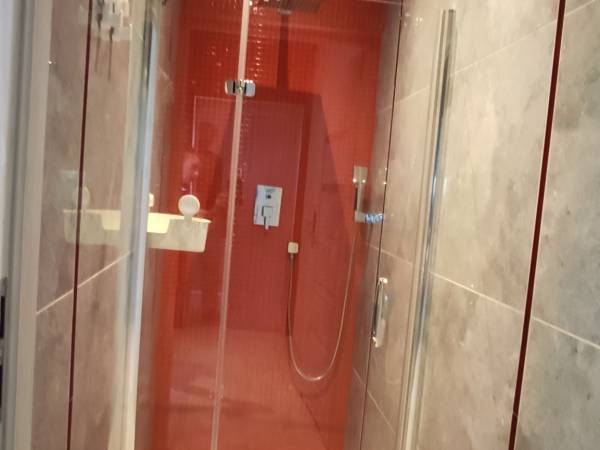 Łazienka Męska Hotel