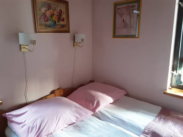 Pokoj 3 osobowy dwupoziomowy