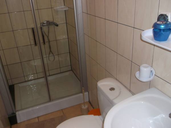 łazienka we wszystkich pokojach