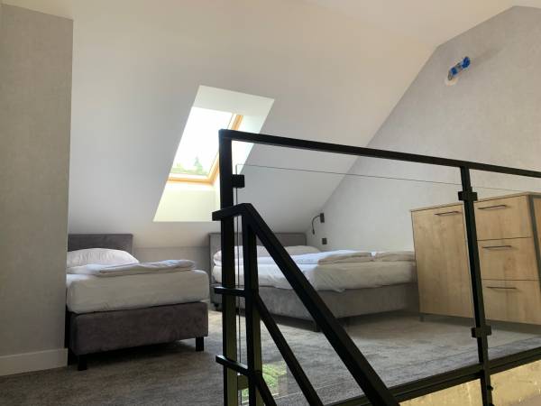 Gajówka - Całoroczne Pokoje i Apartamenty