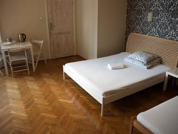 Trzy Kafki Hostel Privates 