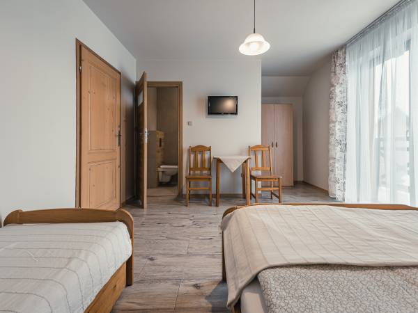 Pokoje Gościnne Na Skale