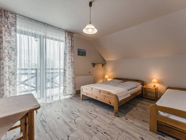 Pokoje Gościnne Na Skale