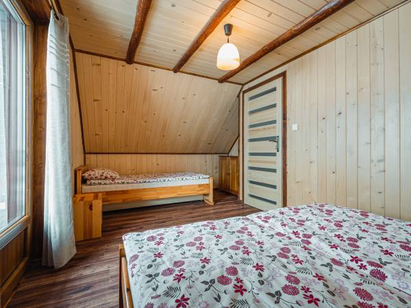 Domek pod lasem u Dariny 