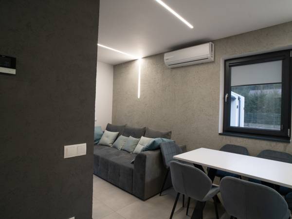 Dom 2 Całoroczny/ Salon 