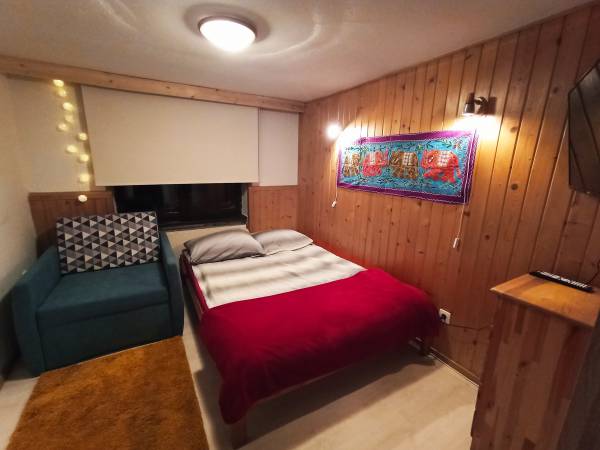Apartament 2-os z kuchnią i ogródkiem 