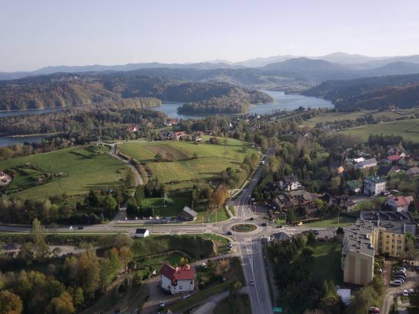 Główne rondo w Polańczyku - 350m od naszego obiektu