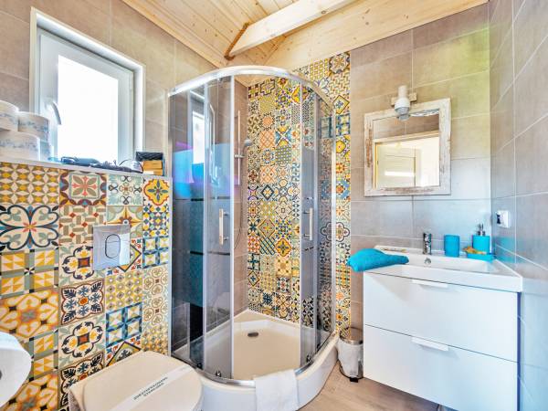 Domki Letniskowe- Linowe Domki