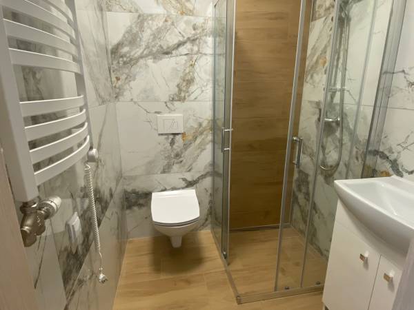 Karolowy Pokoje & Apartamenty