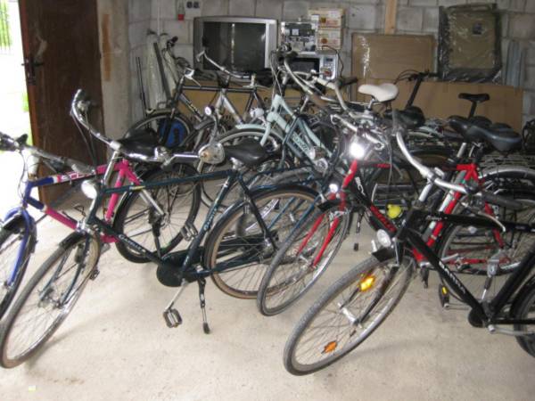 rowery do dyspozycji gości z obu budynków