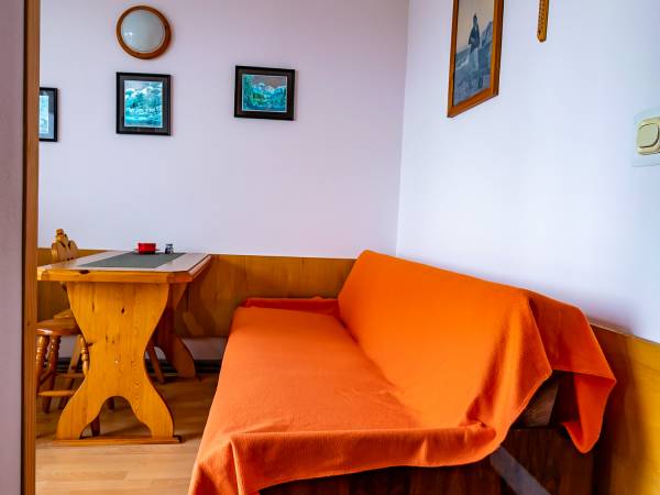 Pokoje na Górce - Wanda Szurgocińska