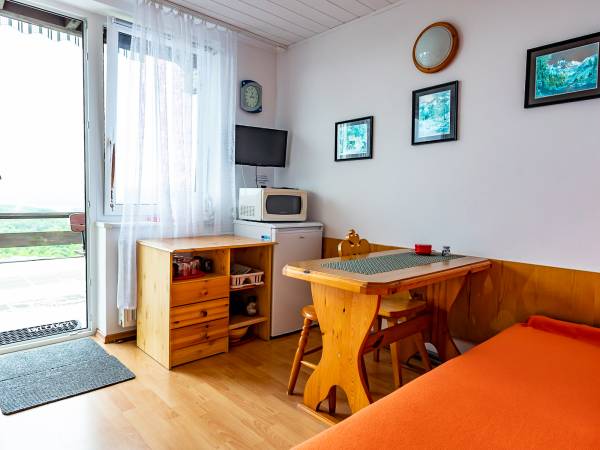 Pokoje na Górce - Wanda Szurgocińska