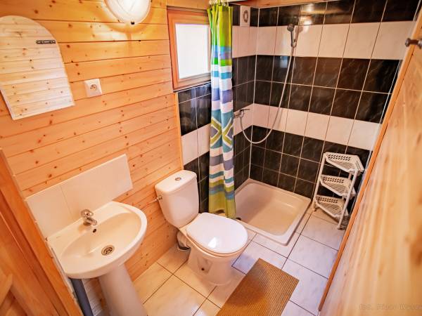 Domki Letniskowe i Pokoje u Dudusia