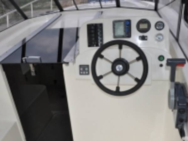 Nautika 830 Cherry Lady