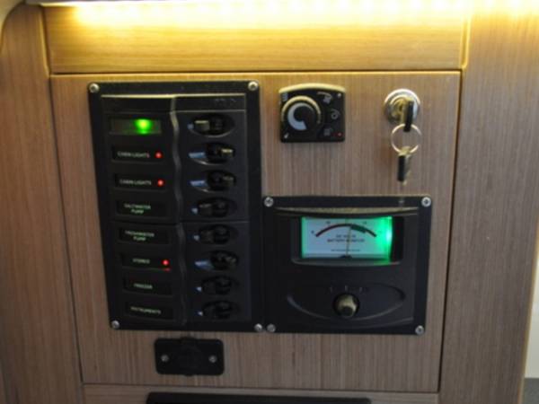 Nautika 830 Cherry Lady