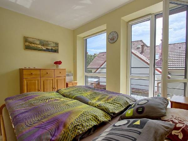 SYPIALNIA 1 (z balkonem)