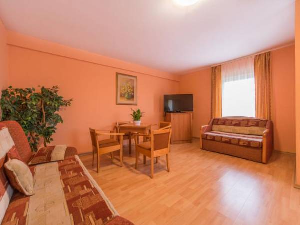 Apartament 4 os.