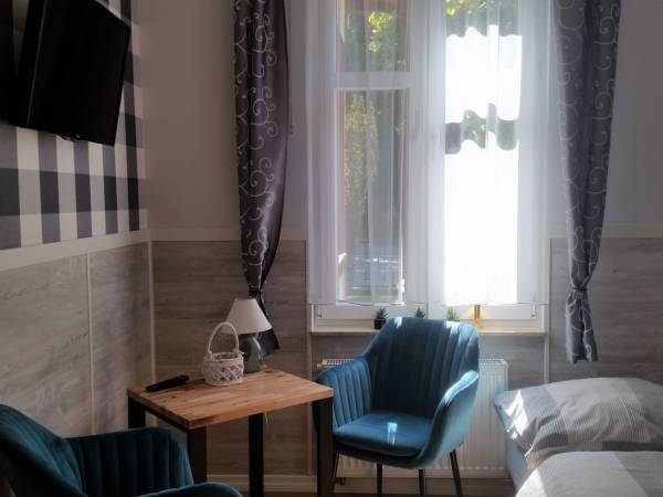 Azur Domki Pokoje Przyczepy kempingowe