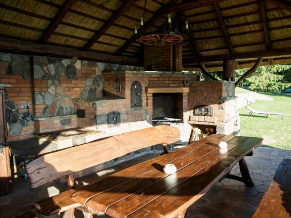 Dom nad jeziorem Ublik z sauną oraz jacuzzi