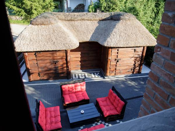 Dom nad jeziorem Ublik z sauną oraz jacuzzi