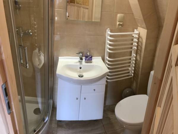 Łazienka w pokoju nr 3