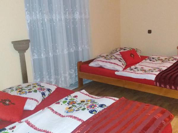 Domki Drewniane i Pole Namiotowe