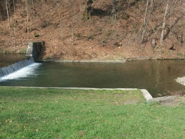 zapora na terenie osrodka