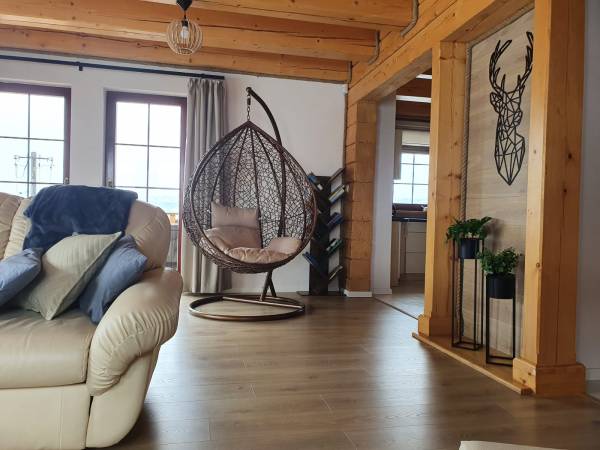 salon / biblioteczka