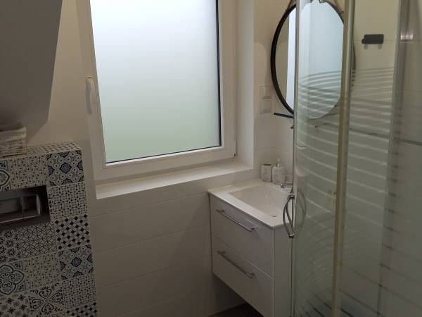 Pokój delux 2 osobowy łazienka