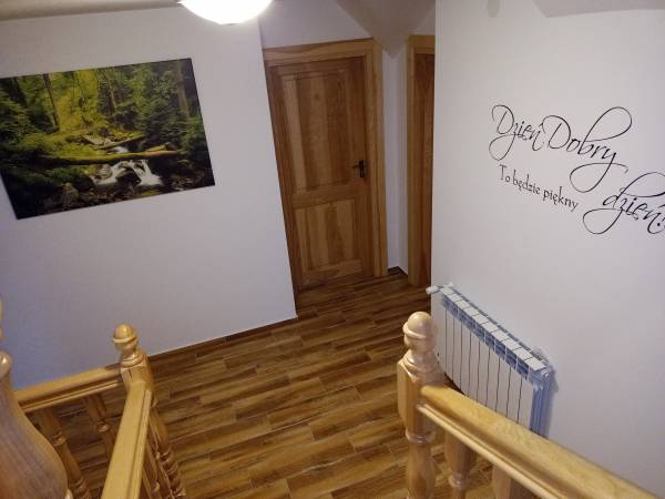 Korytarz, wejście glowne