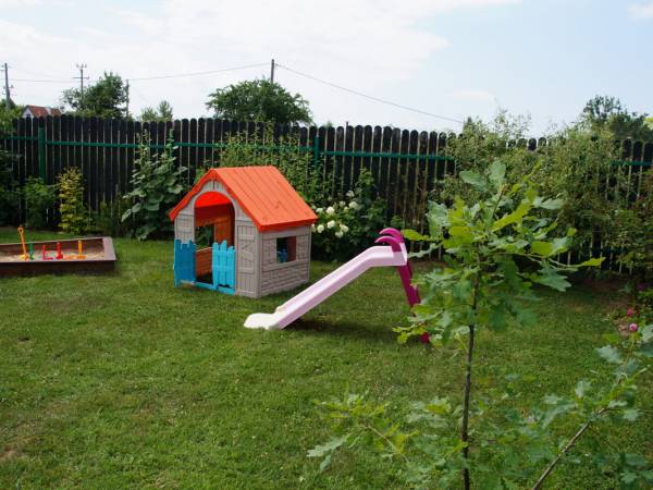 mini plac zabaw dla dzieci