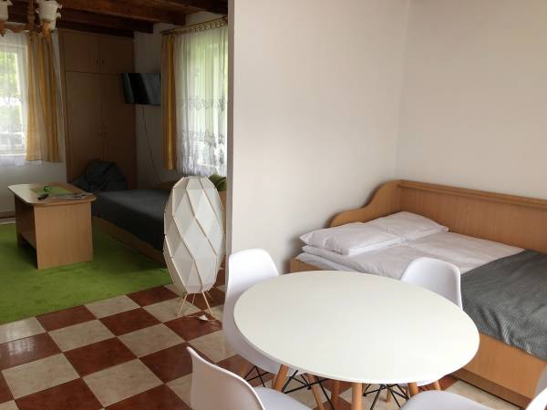 Ryn Lake Resort - z własną prywatną plażą 