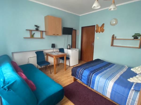 Pokoj 3 osobowy z lazienka w pokoju na 1 pietrze