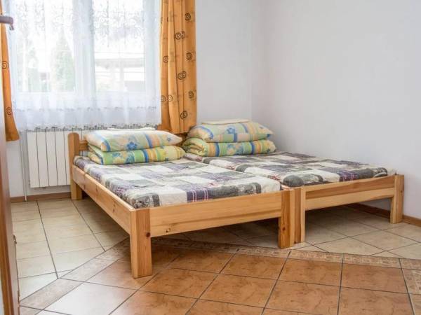 Dom nad jeziorem-sypialnia