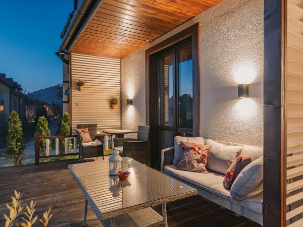 Prywatny taras do pokoju rodzinnego