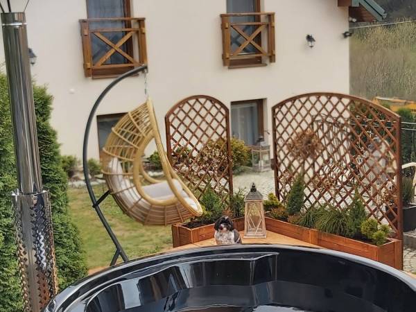 Małe Spa jacuzzi ogrodowe