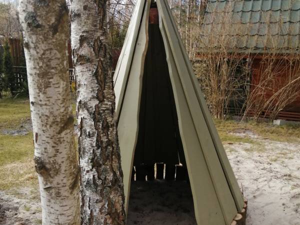 Nowa atrakcja - taki szałasik