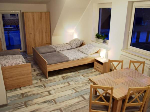 Wnętrze apartamentu w budynku.