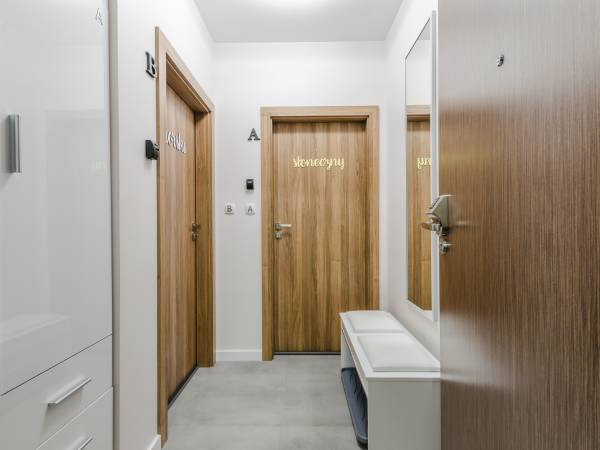 wejscie do apartamentów