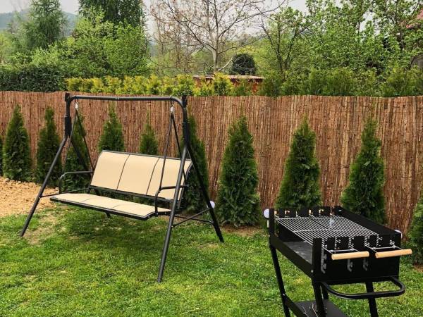 Dom Wakacyjny Gajówka z ogrodem na wyłączność