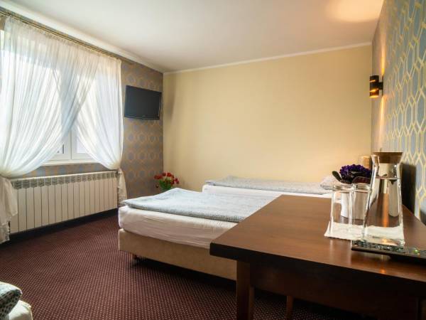 Pokoje Gościnne & Dom Weselny Filato