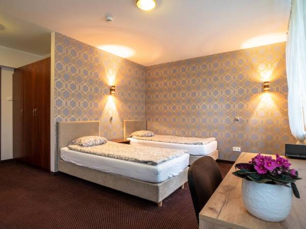 Pokoje Gościnne & Dom Weselny Filato