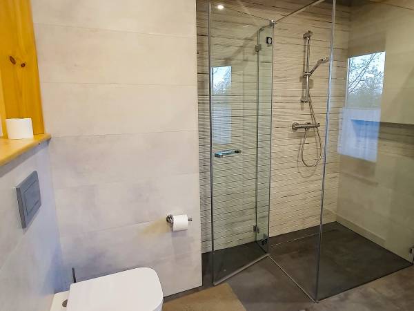 Łazienka w pokoju STUDIO