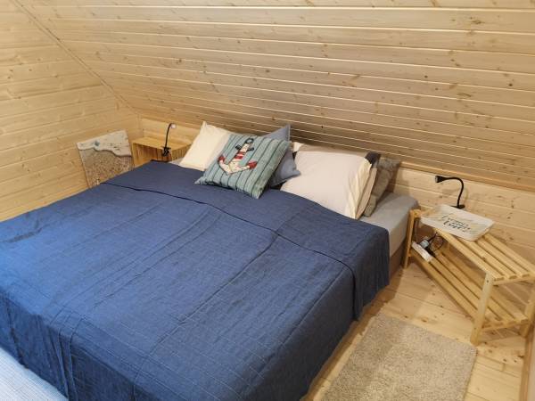 Chatka W Małym Lasku