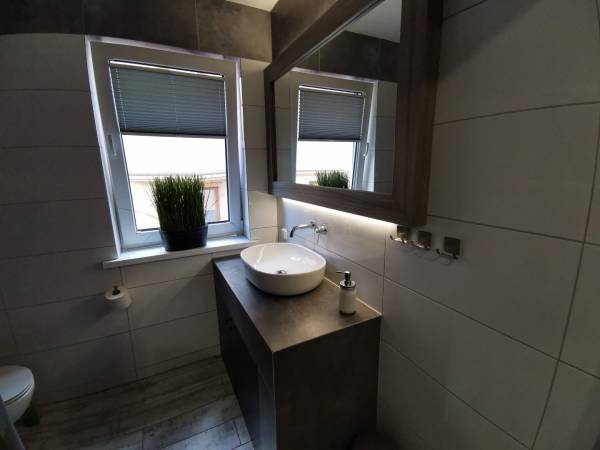 łazienka apartament dwu pokojowy 6 os