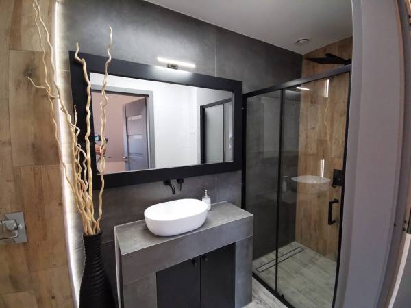 łazienka apart 3 (2 os.)