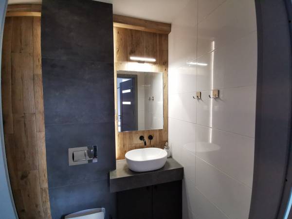 łazienka apartament 4(4 os.)