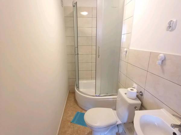 łazienka do pokoju nr 4