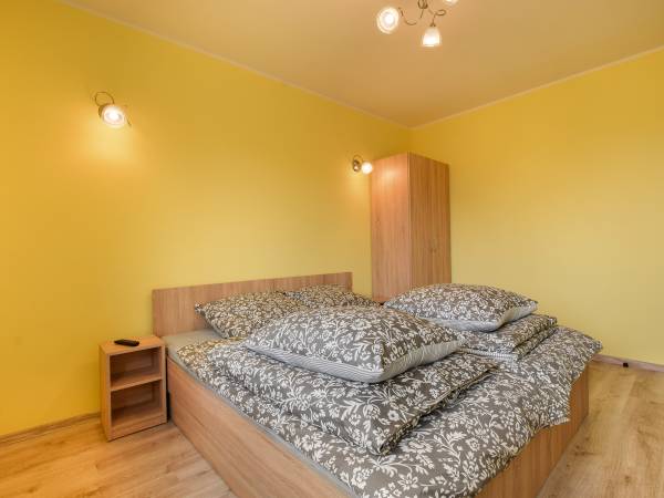 sypialnia w apartamencie